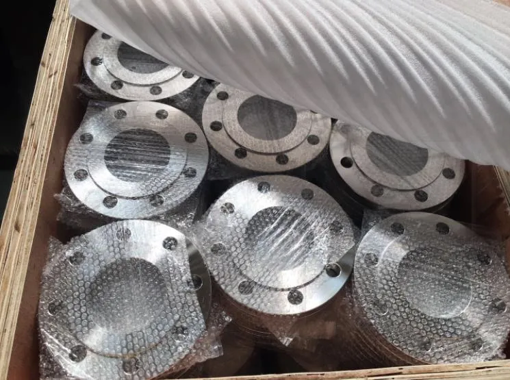 Wholesale OEM BS, ANSI, JIS, DIN Stainless Steel Carbon Steel A105 Forged Welding Neck 150lbs Threaded Forged Flanges Factory Price